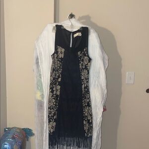 A'Reve Black and White Sheath Cocktail Dress P2P:15” Length 32”